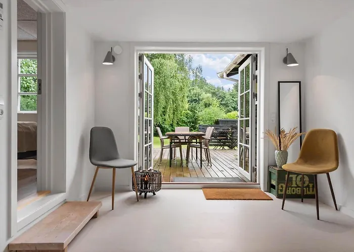 1608-melby-elna-lassensvej-10 Semesterbostad *