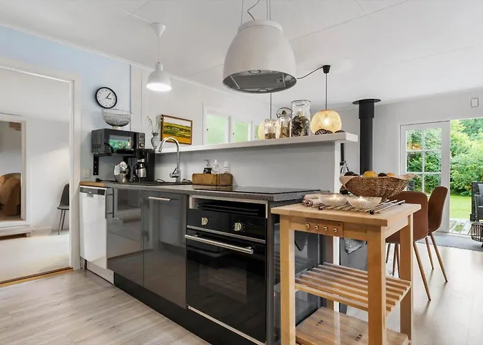 1608-melby-elna-lassensvej-10 Semesterbostad Melby